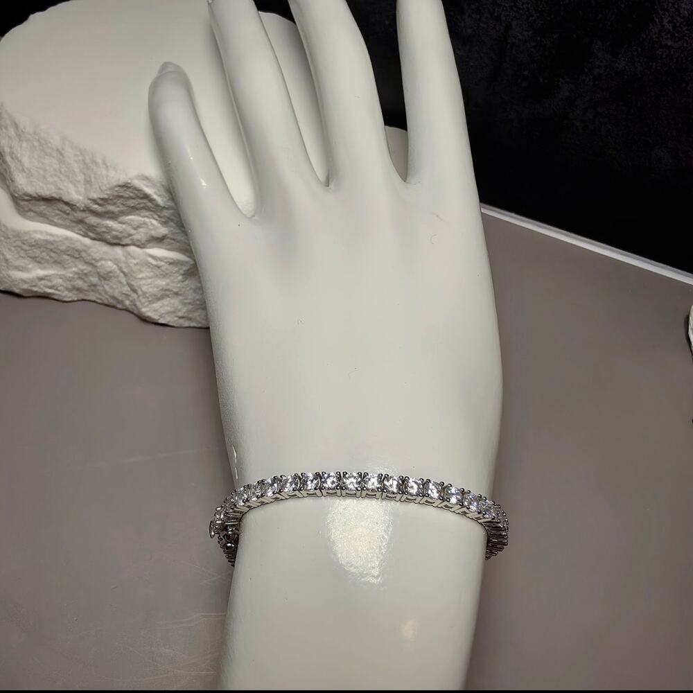 925 Sterling Silver 3.4mm CZ Tennis Bracelet - 7 Inches w/Box Lock - Picture 7 of 10